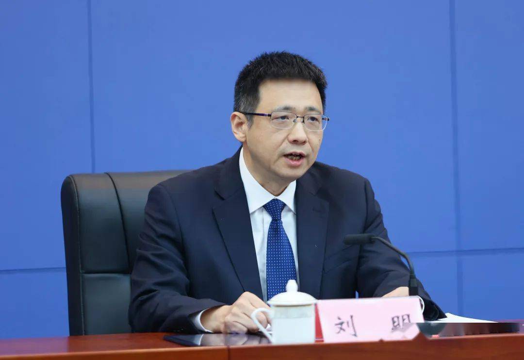 张  琼市委宣传部副部长主持人:黄君一市农业农村委总经济师罗建华市