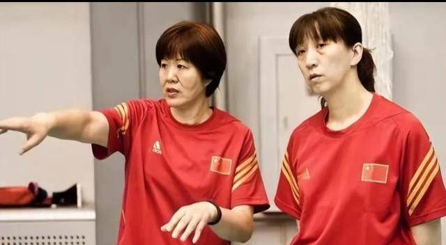 体育总局正式任命,中国女排第一掌门人走马上任,郎平赖亚文释然_比赛