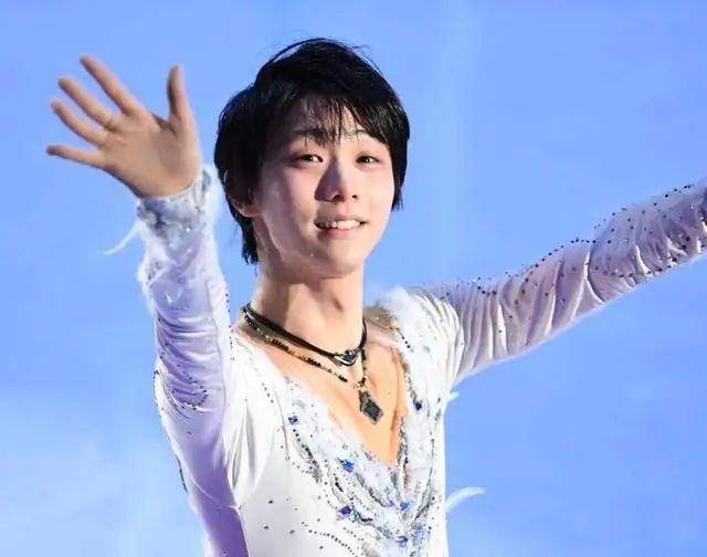 此前的8月4日,羽生結弦通過工作室發文宣佈結婚,並稱: