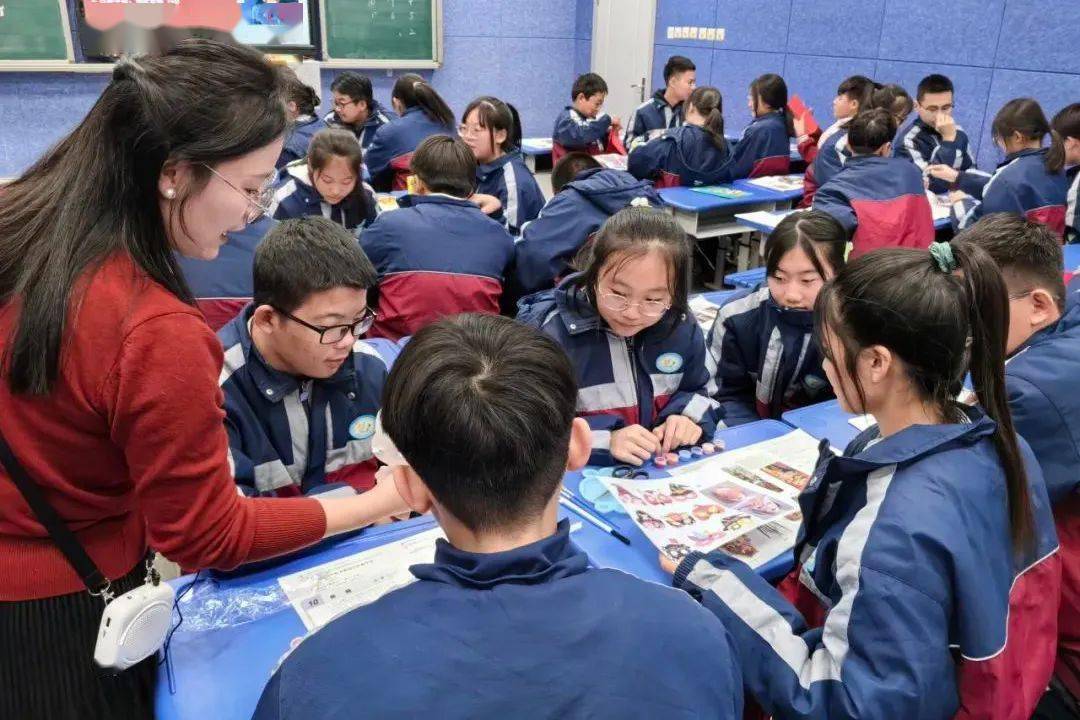 青蓝结对 教学相长 ——顺平县实验中学教育集团开展"青蓝结对"汇报课