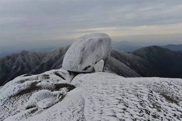 武平县梁野山图片