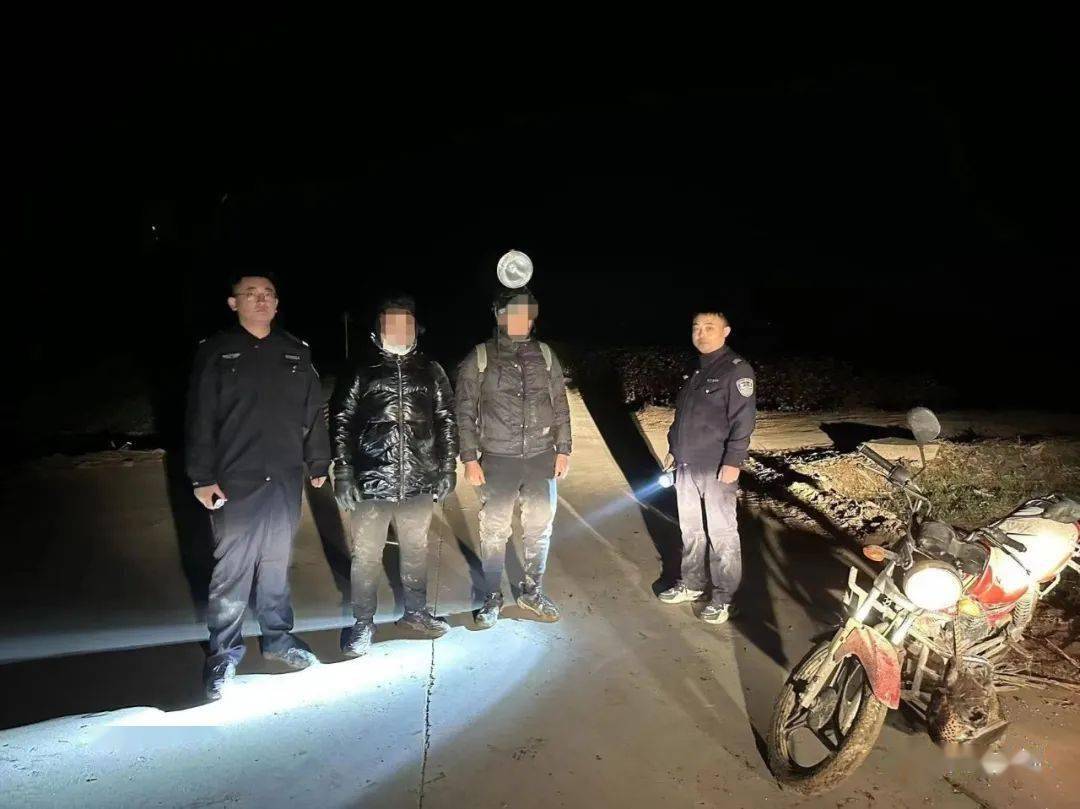 曲周警方连破2起非法狩猎案_男子_摩托车_夜间