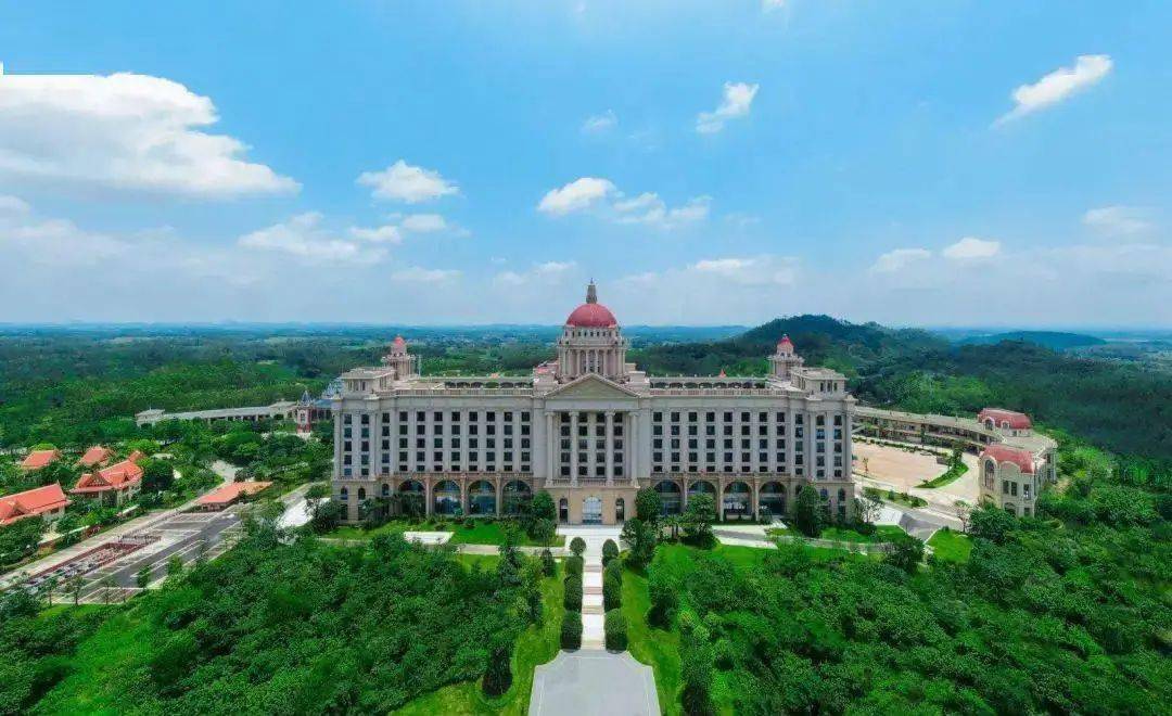 位于江门市恩平市良西镇恒大泉都恩平恒大酒店江门恩平恒大温泉酒店