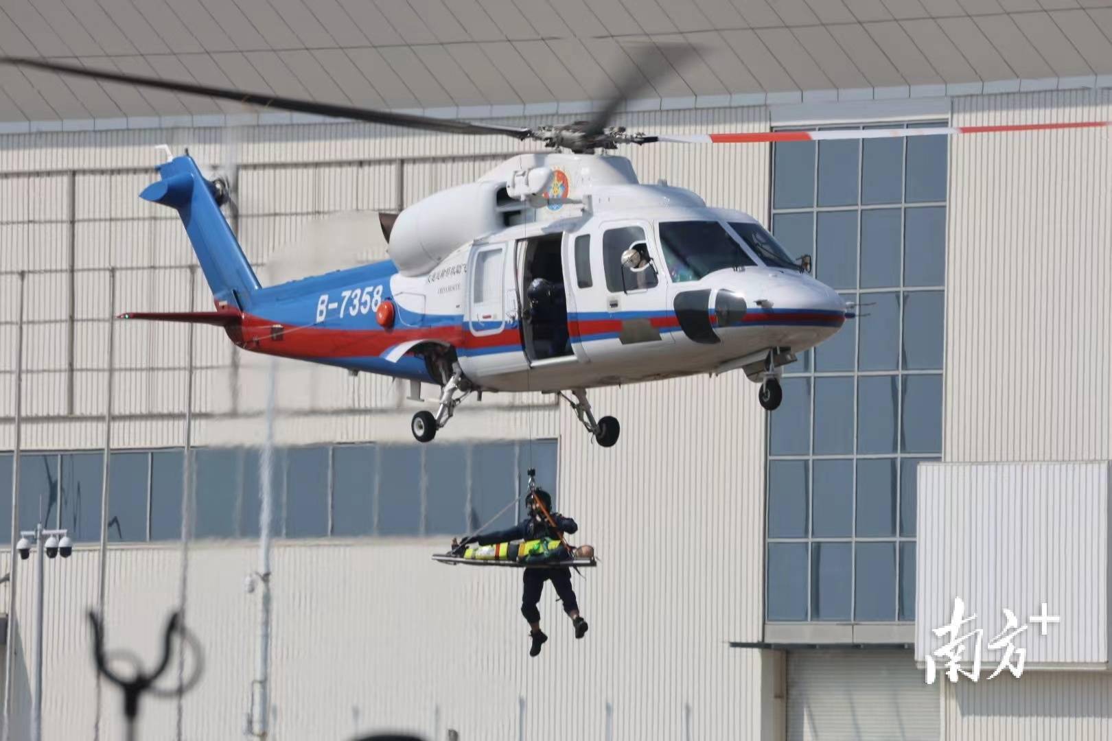 通航盛会启幕!珠海成为"双航展"之城_通用_航空_发展