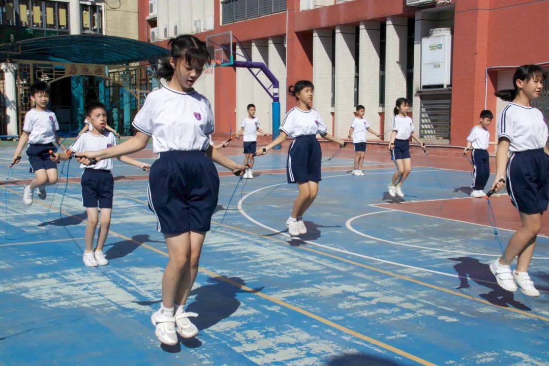 中考指定跳绳一根78元,家长:不买不行_杭州_考试_租赁