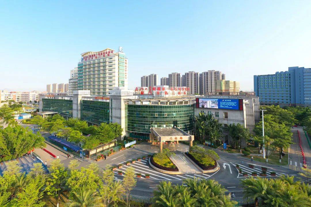 医院介绍厦门市第三医院是岛外一所集医疗,教学,科研,预防保健为一体