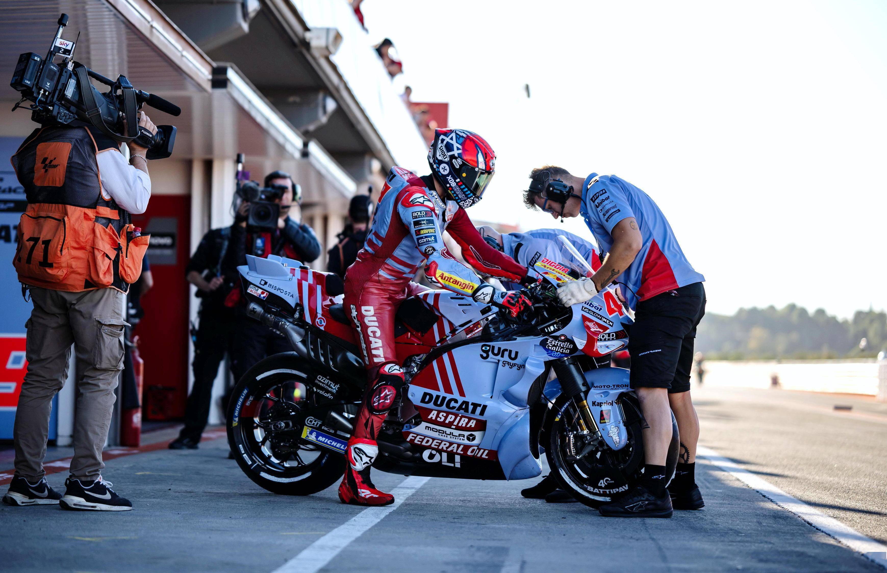 友力企业 you-all:motogp 瓦伦西亚站,友力中文标签亮相_比赛_托里奥