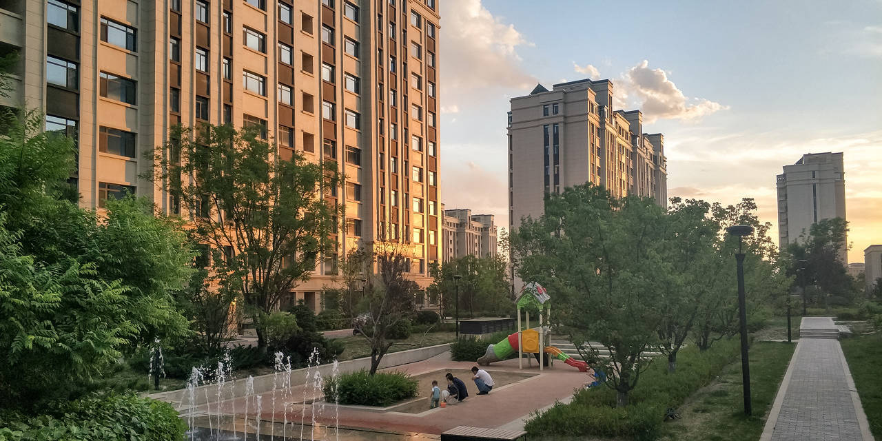 国家发改委:选择50个左右城市开展社区嵌入式服务设施建设工程试点