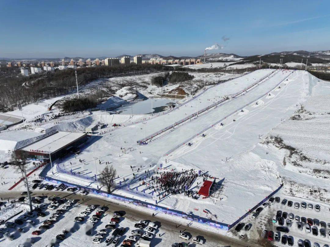 辽源市新建滑雪场图片