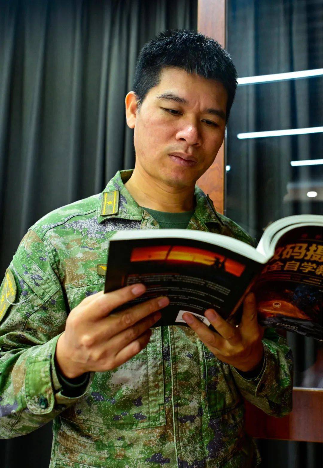 "人民前线"年度评选公布!_金牌_代表作_部队