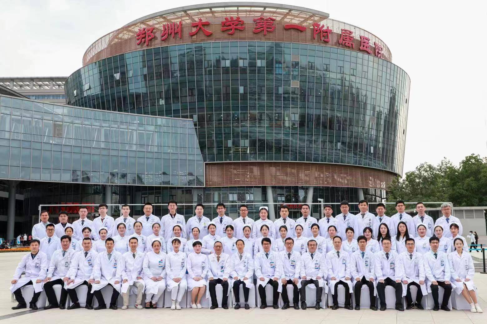 终末期肝病患者的"救命稻草"_器官移植中心_手术_团队