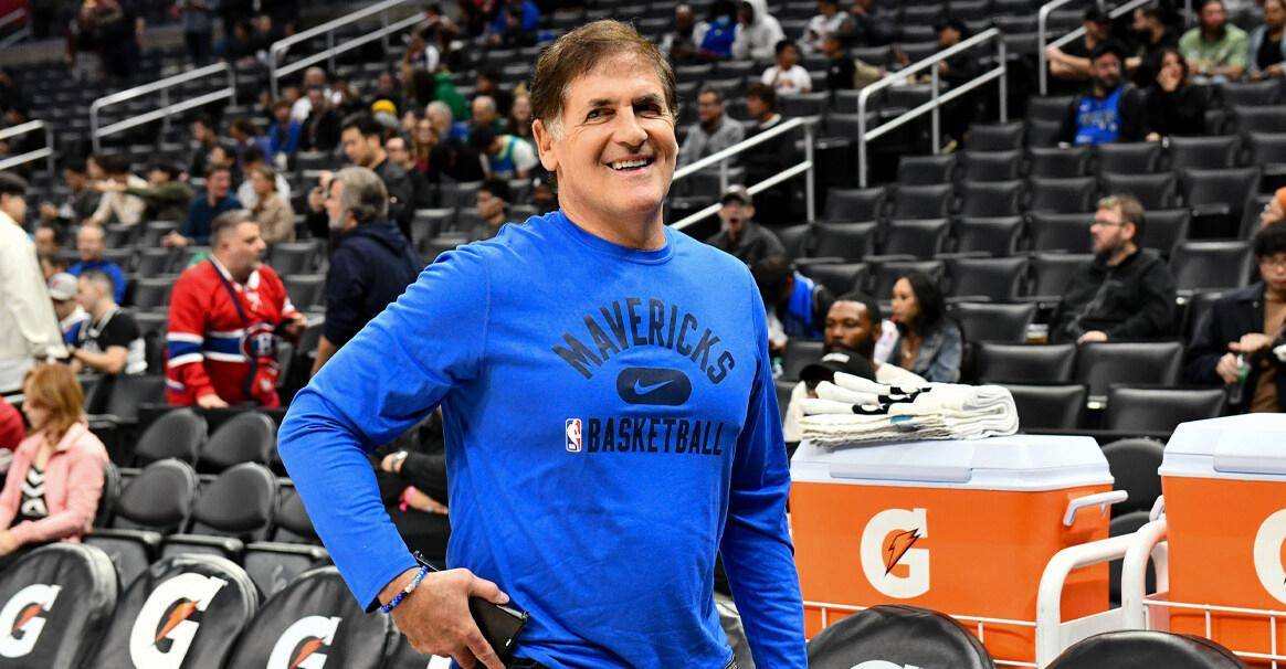 曝独行侠老板马克-库班将出售球队大部分股份_shams_收购_亿美元