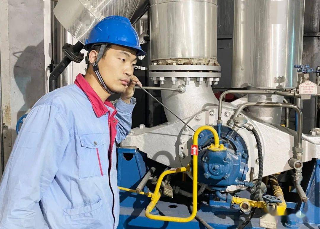 【技术先锋】郑华:扎根北海 奉献企业_工作_设备_班组