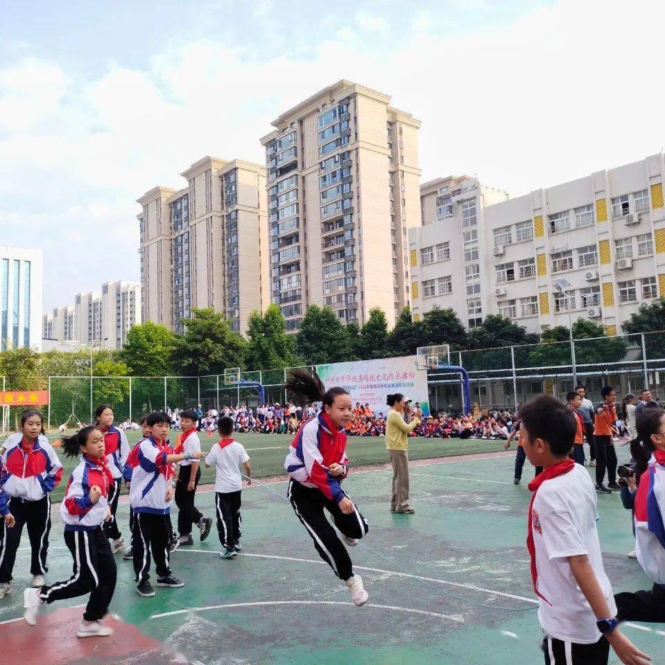 【关爱未成年人】市体育局传统体育进校园活动走进德润小学