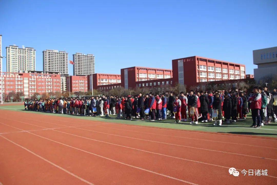 共设6个组别,8个比赛场地,诸城一中,繁华中学,龙城中学,实验初中,东鲁