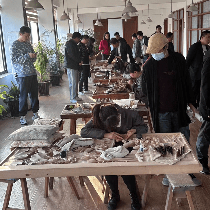 非遗国培——传二代培训班走访中国木雕博物馆,黄小明大师工作室
