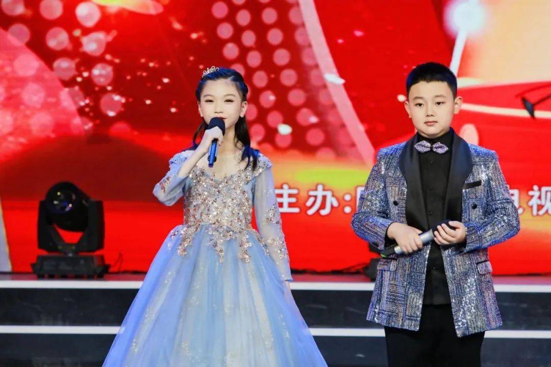 1《童声响当当》协办曲江蓝话筒西安听声语言艺术学校曲江第五幼儿园