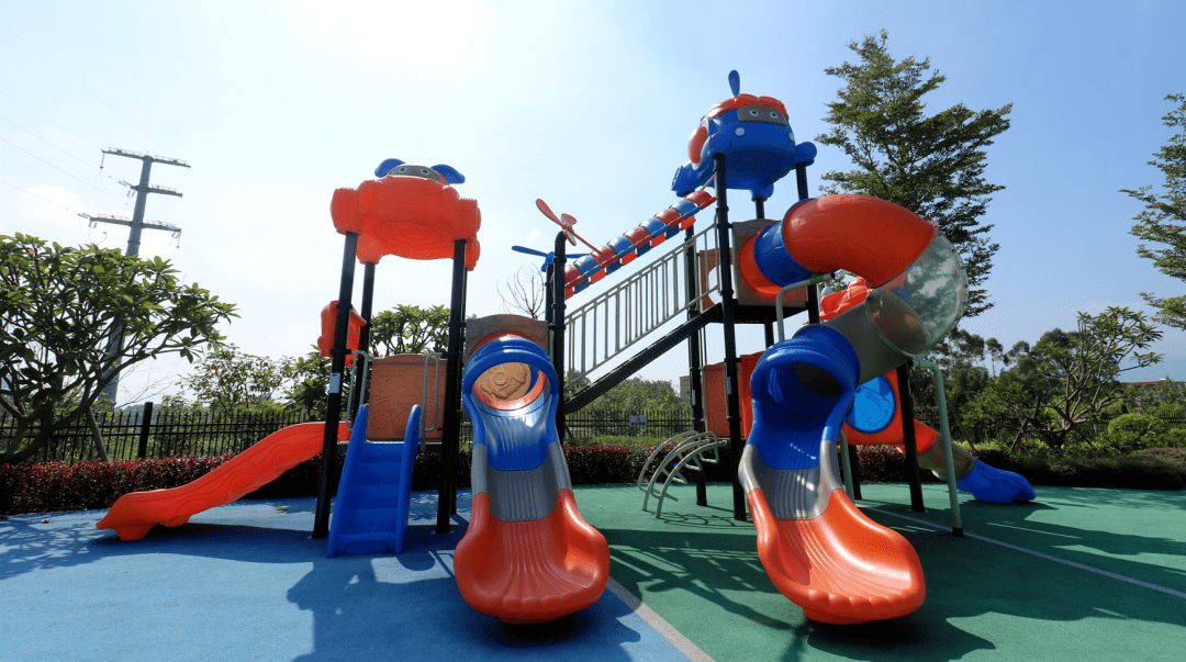 肇庆新增一公园,有乐园,草坪,篮球足球场!