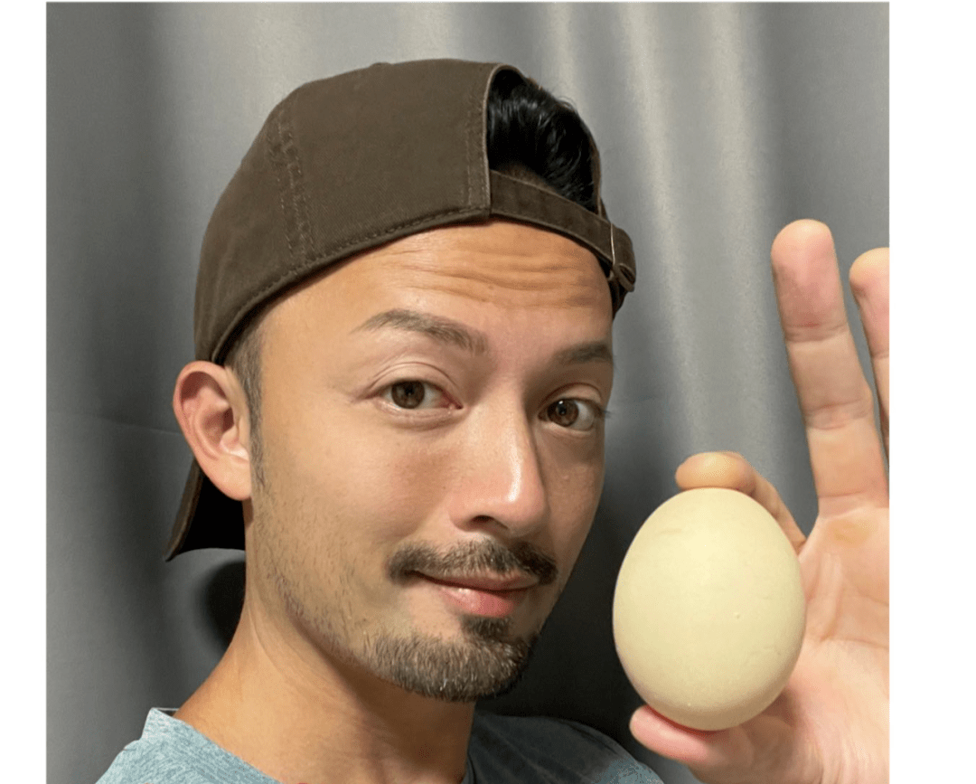 《新闻女王》里的中英混血男演员,值得关注!_ronny_黎泽恩_lay