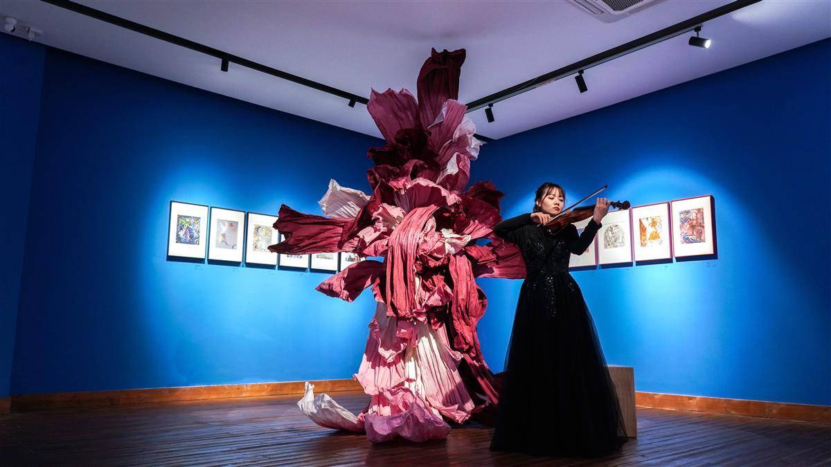 夏加尔艺术特展在武汉开展_作品_展览_世纪
