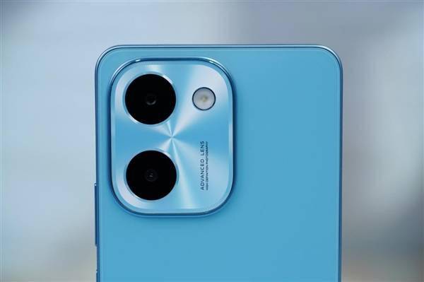 512GB手机仅售1599元！vivo Y100i图赏(图14)