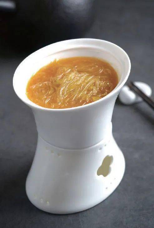 太雕豉油蒸阿拉斯加帝王蟹自制豉油淋响螺龙虾汤过桥象拔蚌风味小炒