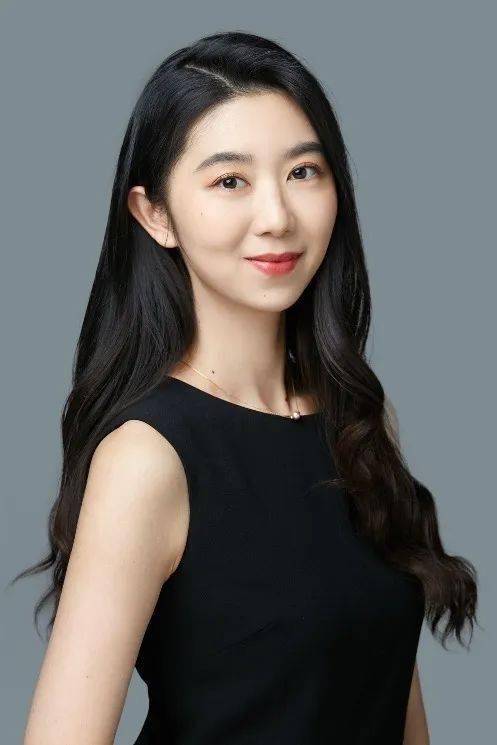 微信公众号推出"我爱我师——我心目中最优秀的老师""研师亦友——我