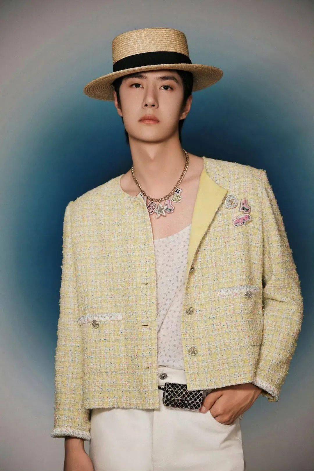 一问一答 | 脱衣舞lisa,摔跤模特,王一博,虞书欣,李沁古力娜扎,朱丹