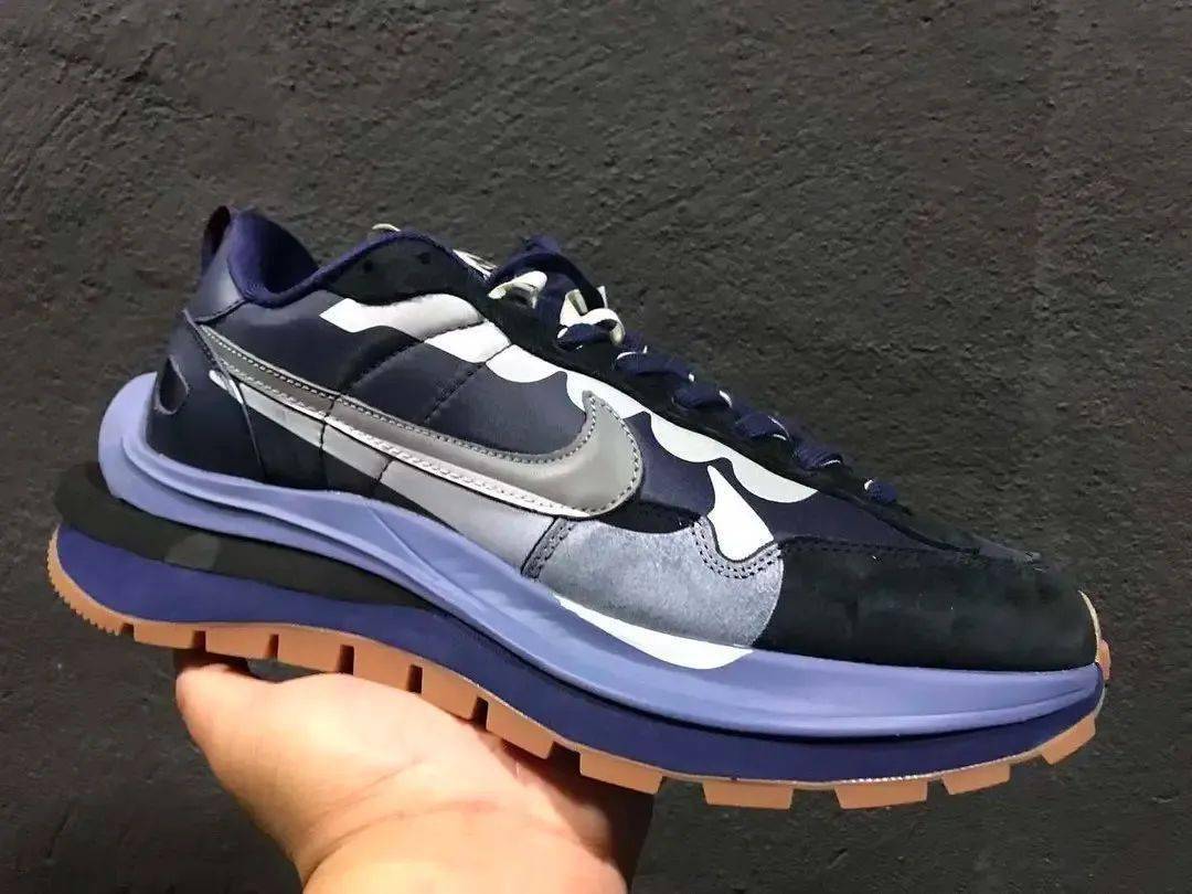 sacai x nike 联名鞋又曝光新配色!_swoosh_材质_ldwaffle