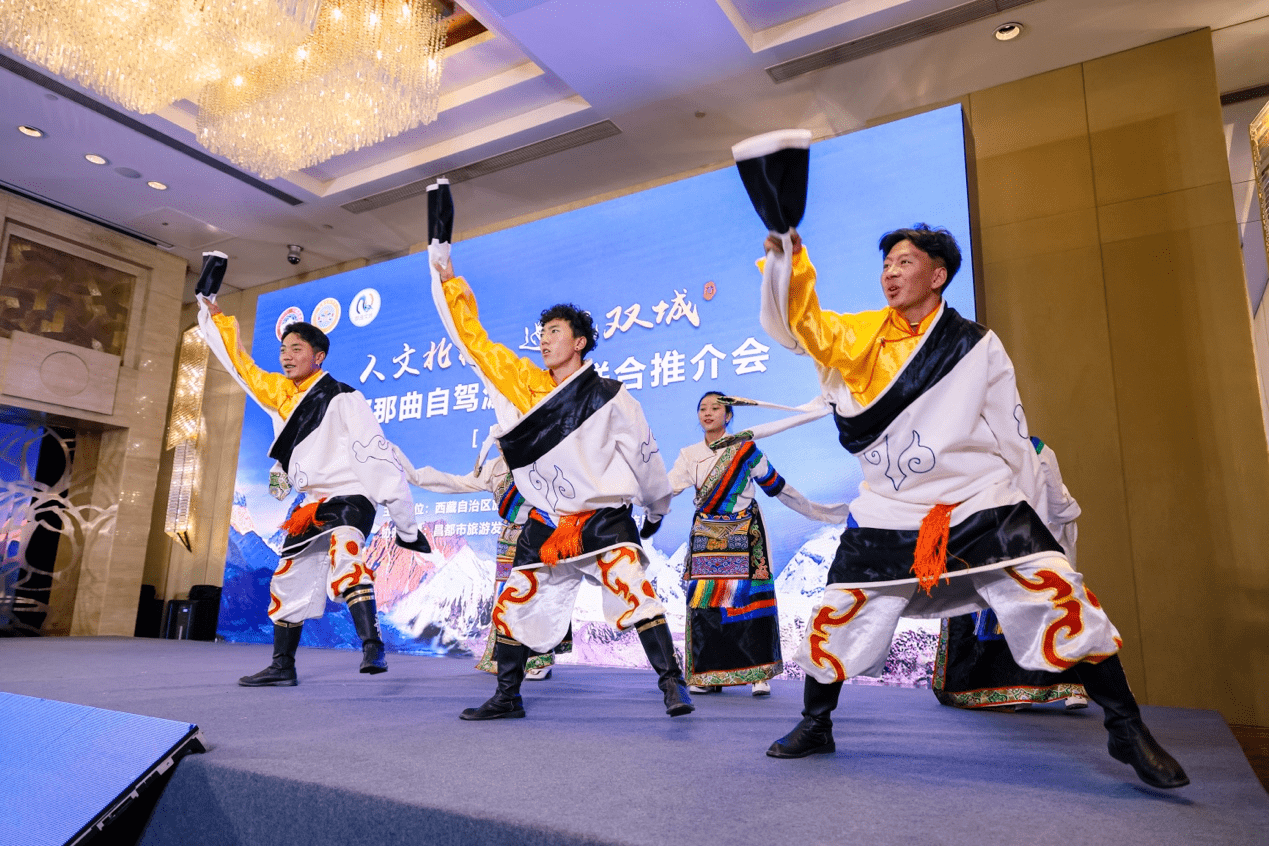 川藏北线自驾游推荐，遇见双城，奔赴独属你的“冰雪奇缘” 