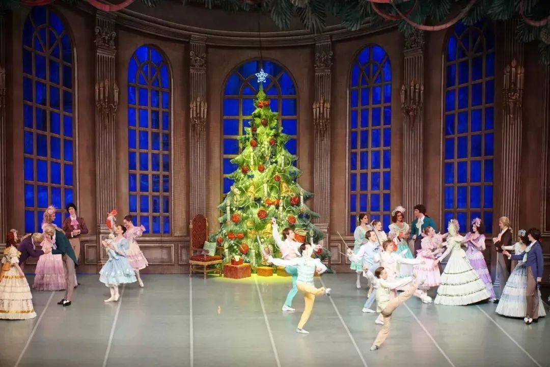 即将开票 | 男女老少都爱看的《胡桃夹子》来啦_克拉拉_芭蕾舞剧_柴可