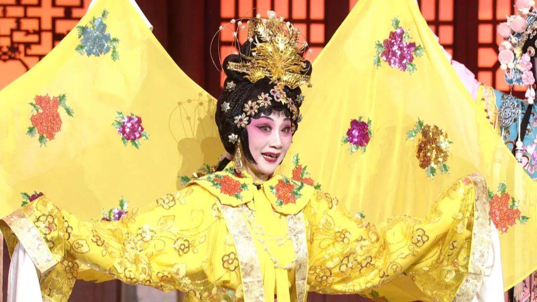 表演:王晓平晋剧《龙头拐》演唱:芦变嫦 表演:白月仙晋剧《春江月》