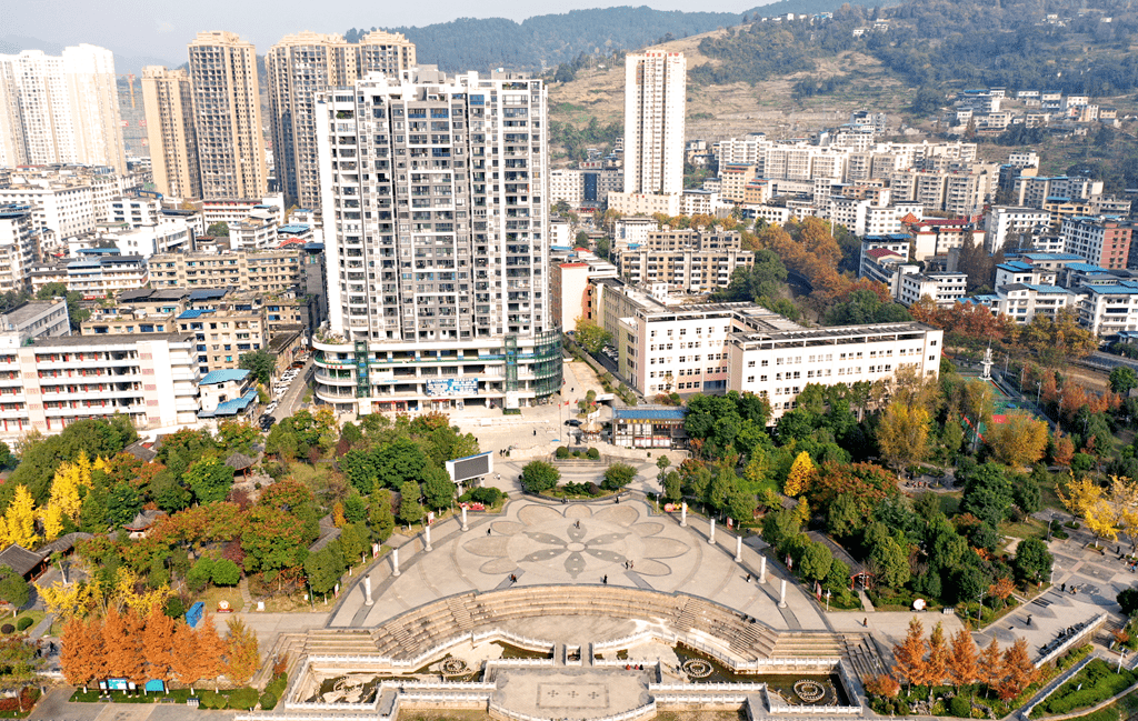 【"四新""四化"新道真】道真:老城区焕发新活力_改造_小区_城市广场