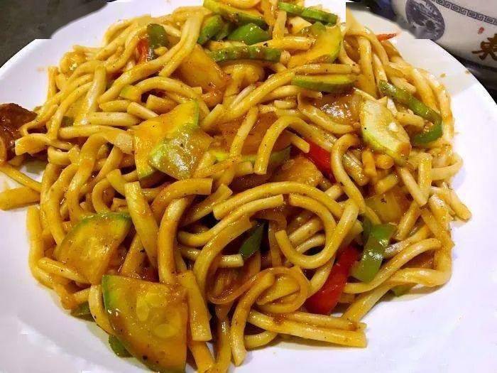 炒拉条羊肉香头子揪片子·栀子面·如果你到了武威古浪,那么面食代表