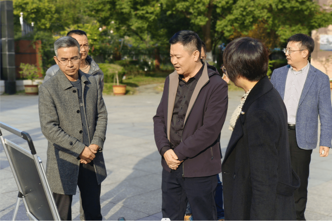 副区长陈志忠调研柯城教育工作_建设_队伍_教学质量