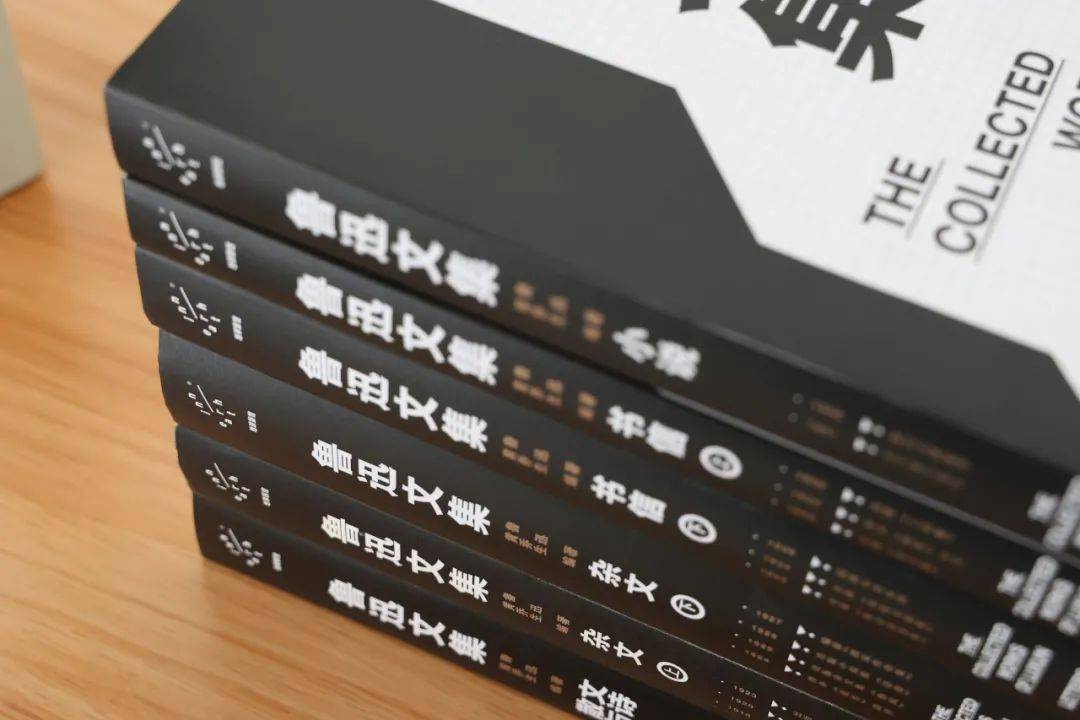 作為能夠讀一輩子的書,魯迅的文字,不只是瞭解中國社會的窗口,更是