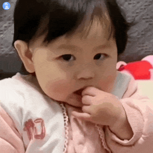 青春变形记abby小女孩可爱表情包提醒:由于微信公众号改变了推送规则