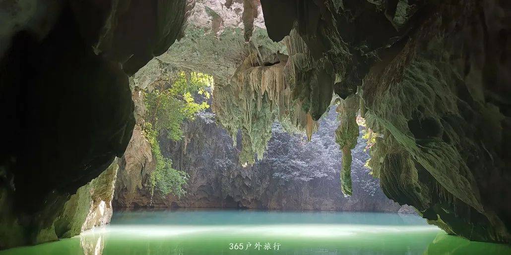 廣西之浩坤湖,水晶宮 ,三門海,巴馬, 鵝泉 ,通