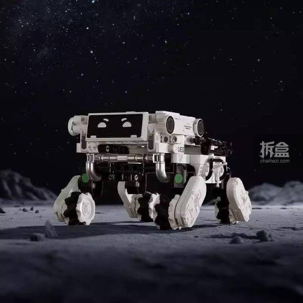 赛凡科幻空间 流浪地球2 笨笨机械狗国创成品拼装模型