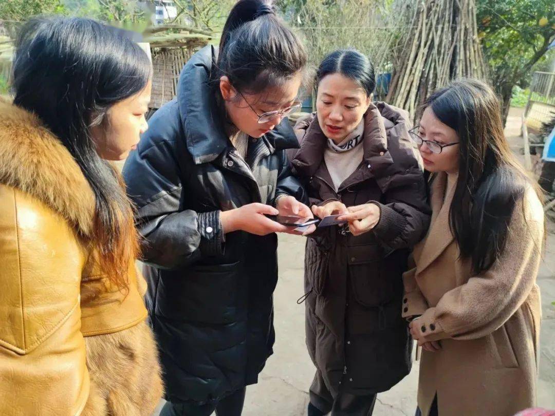 围观|"加油木兰"女性公益保险项目落地安岳啦!