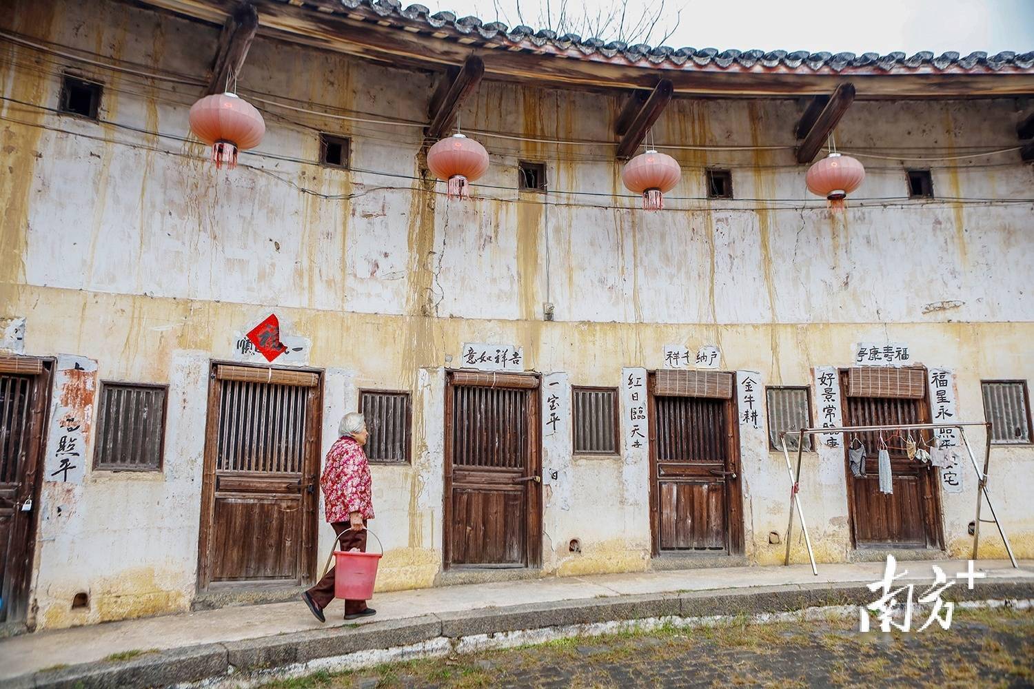 【视觉】寒冬的惬意,从兴宁叶塘镇宝藏温泉游开始|元旦跨年推荐_版画