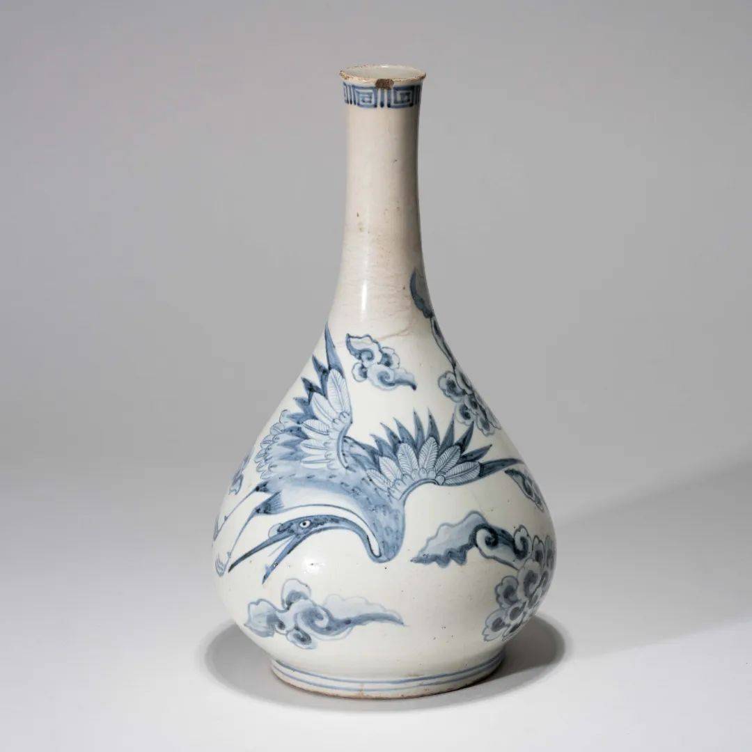 高麗青磁　白黒象嵌　梅瓶　菊花図 カ*3様 高麗青磁 白黒象嵌 梅瓶 菊花図