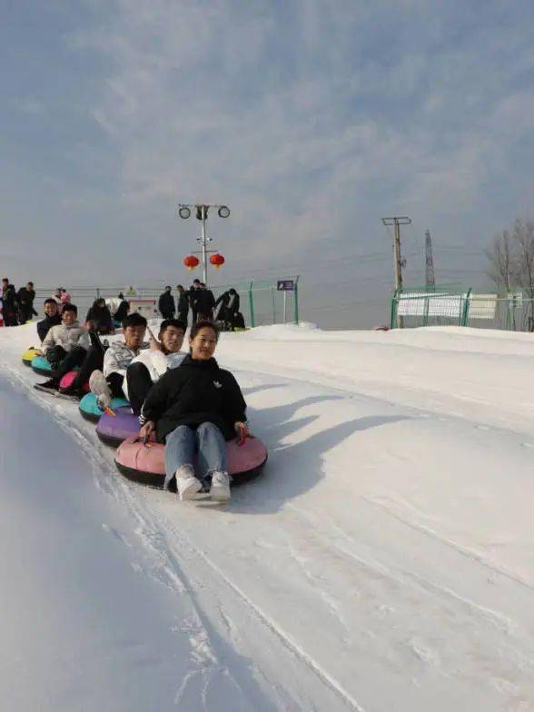 红薯岭滑雪场图片