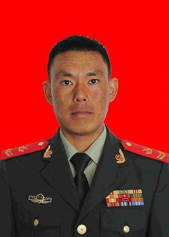 武警部队隆重举行"铁血忠诚"主题颁奖典礼_中国_武警忠诚卫士_警局