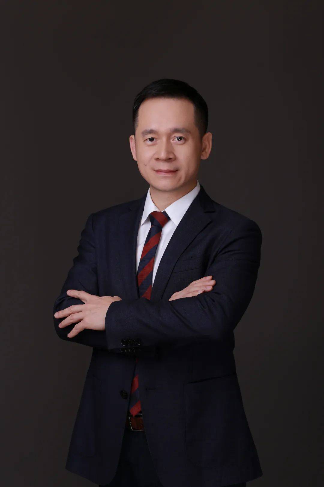 郑磊简介郑磊坚信临床检验医学在未来先进医学技术创新中必将释放出更