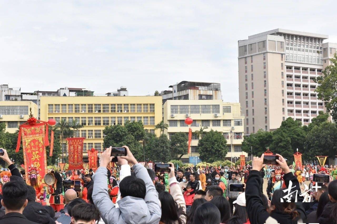 2023年普宁市中小学校园文化艺术节开幕_建设_发展_活动