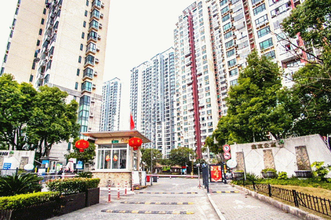 新一届业委会如何赢得居民信任?看普陀这个小区破难题、办实事_维修_公寓_业主