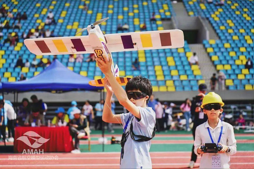 海南万宁全力保障2023年全国航空模型公开赛(万宁站)安全圆满举办获