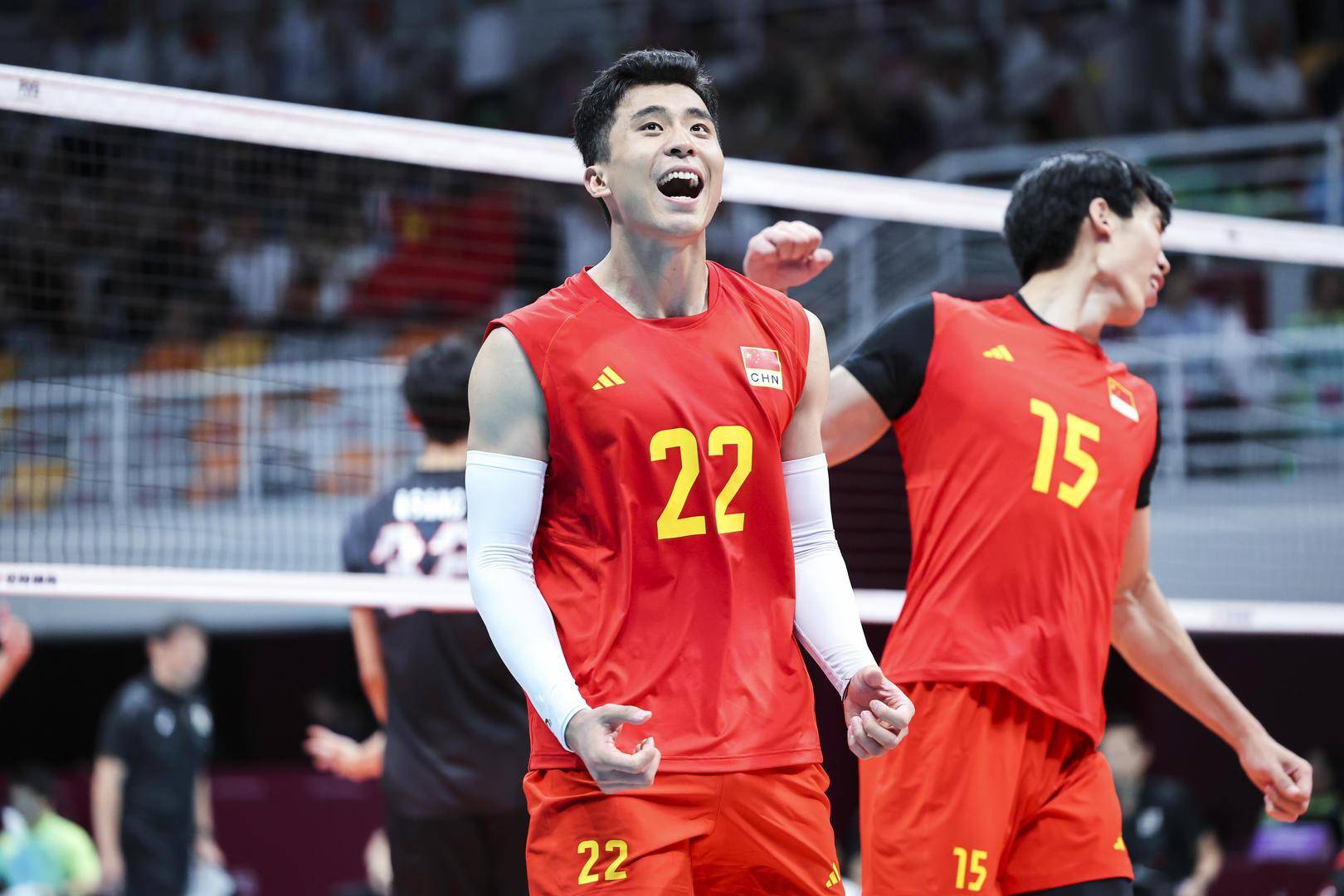 张景胤闪耀俄超 国手留洋潮助推中国男排复兴_联赛_江川_波兰