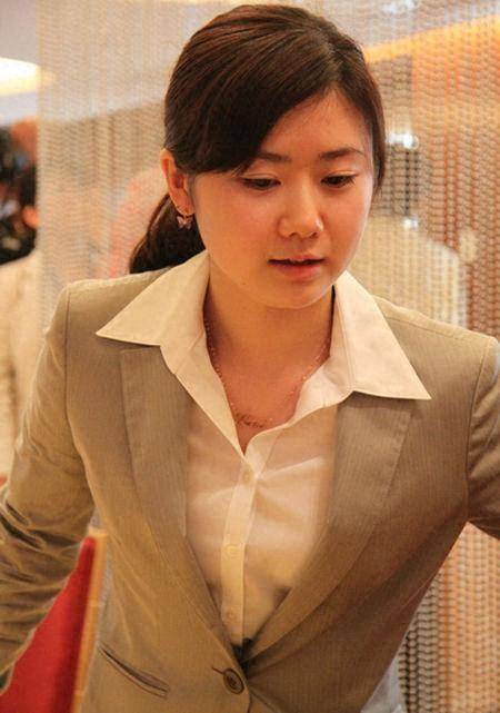 福原爱离婚变样了,为刘诗雯录视频暖心鼓励_友情_比赛_日本